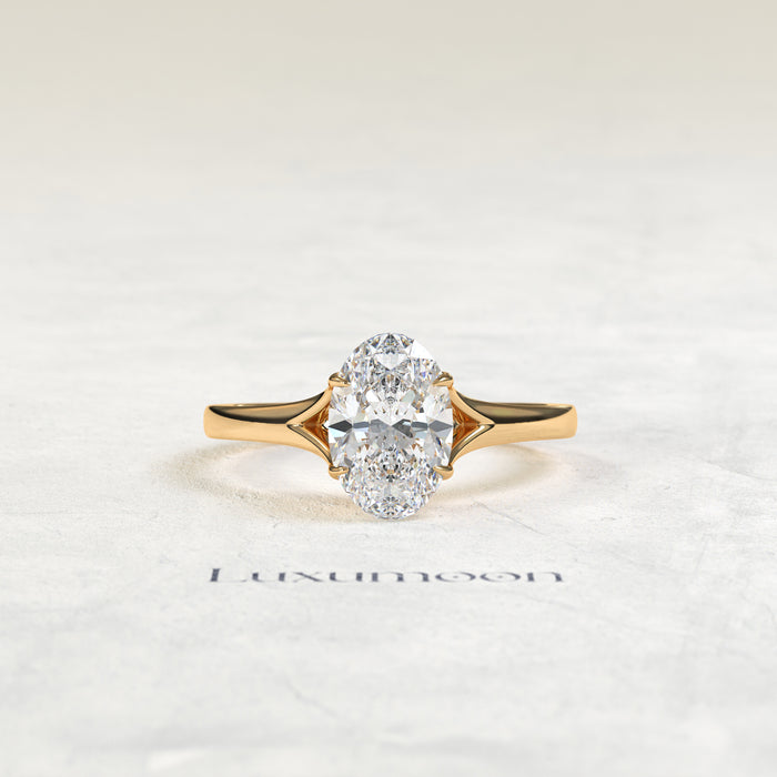 The Bellavé – 3 CT Oval Diamond Split Shank Solitaire Engagement Ring