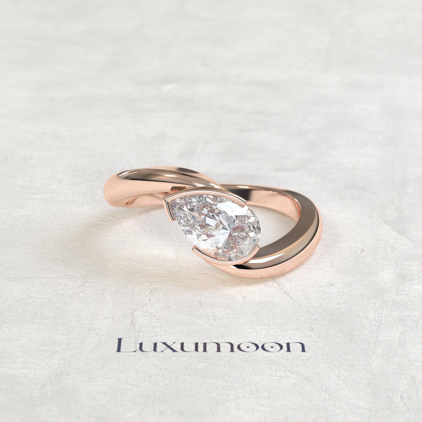 Anillo de compromiso Aeris – 2 CT con diamante de pera curvado