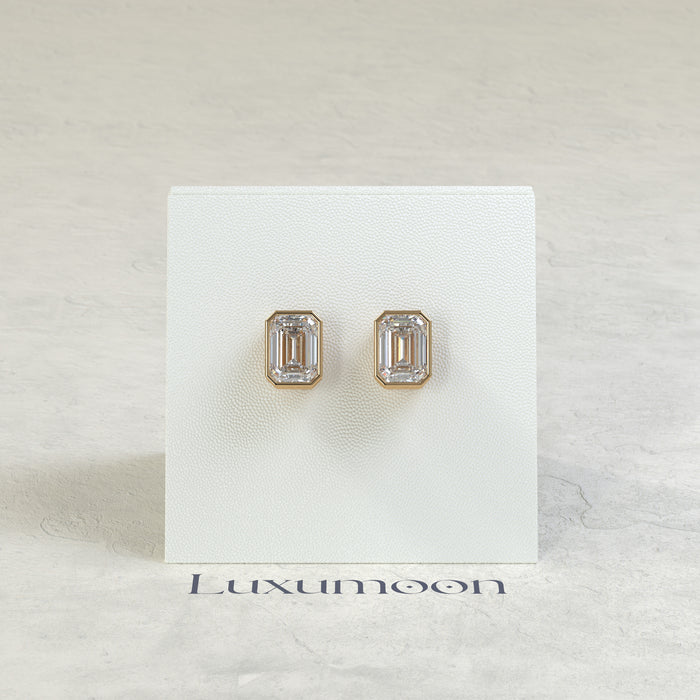 The Rynel – 3 Ct Emerald Cut Diamond Stud Earrings in Full Bezel Setting