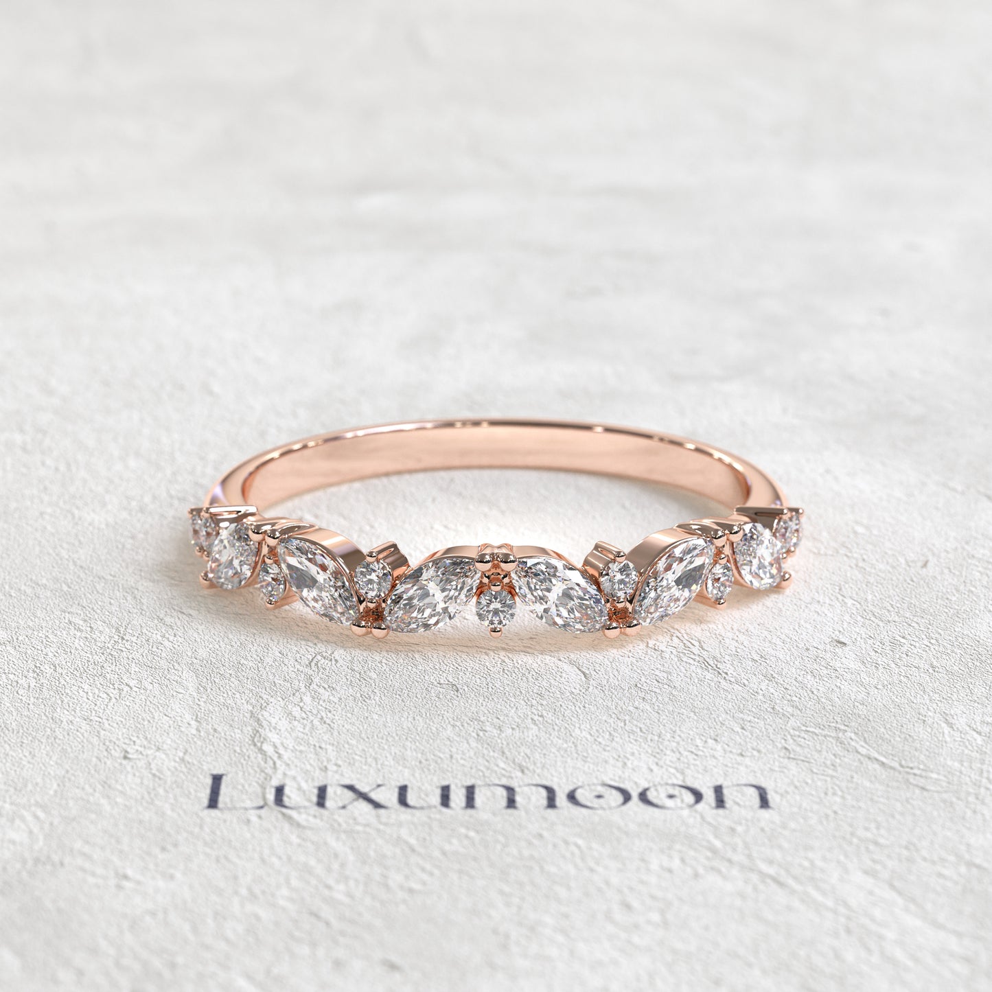 The Jirelle – Symmetric Round & Marquise Diamond Band