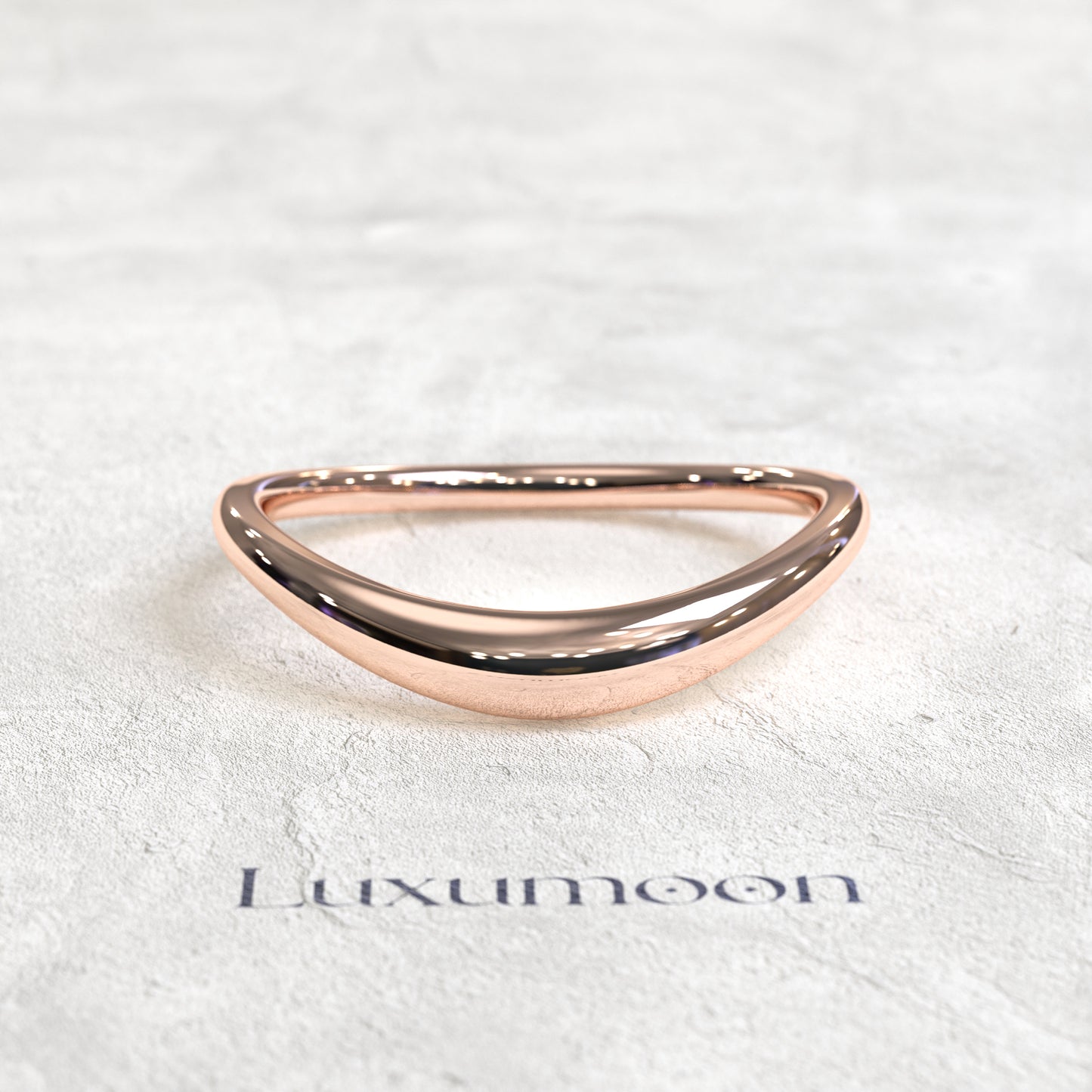 The Calvéra – Plain Tapered Curve Solid Gold Band