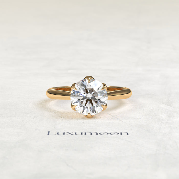 The Nyrelisse – 3 CT Petal Setting Round Diamond Soliatire Engagement Ring