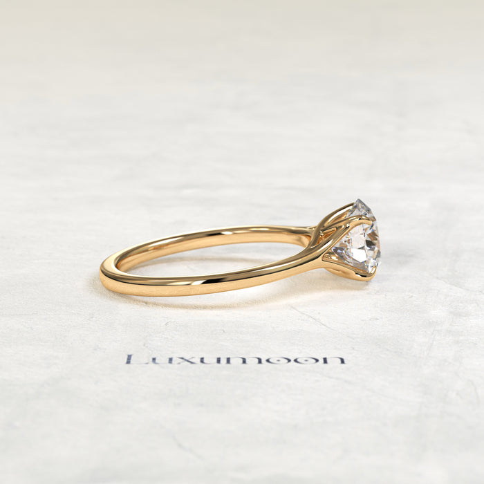 The Eveloria – 3 CT Round Diamond Split Shank Solitaire Engagement Ring