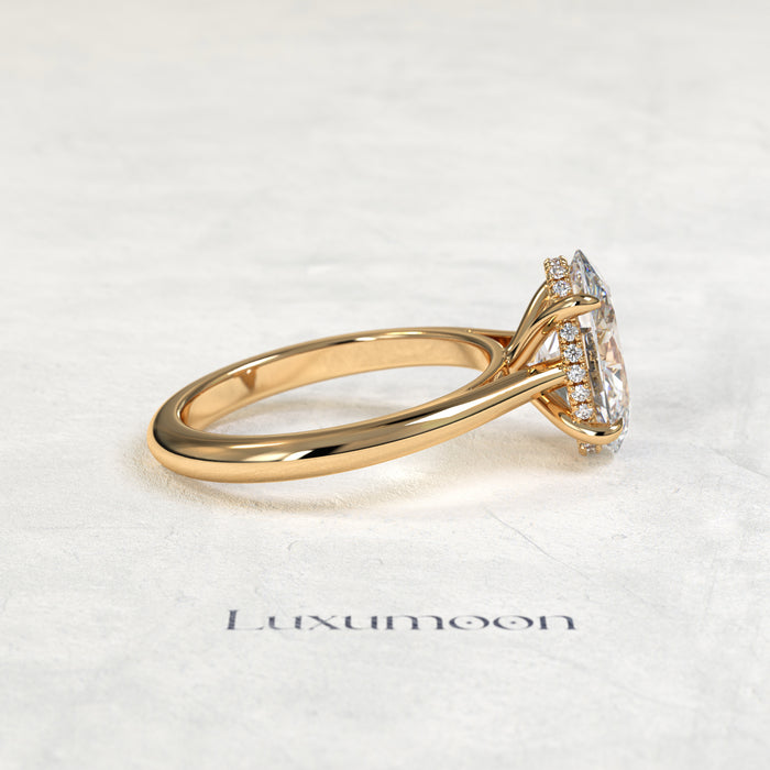 The Galissea – 5 CT Oval Cut Diamond Cathedral Solitaire Engagement Ring