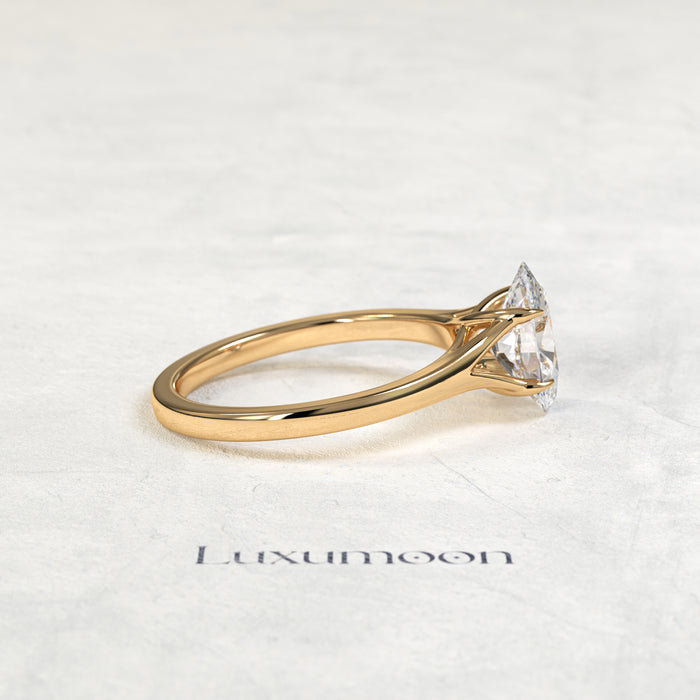The Bellavé – 3 CT Oval Diamond Split Shank Solitaire Engagement Ring