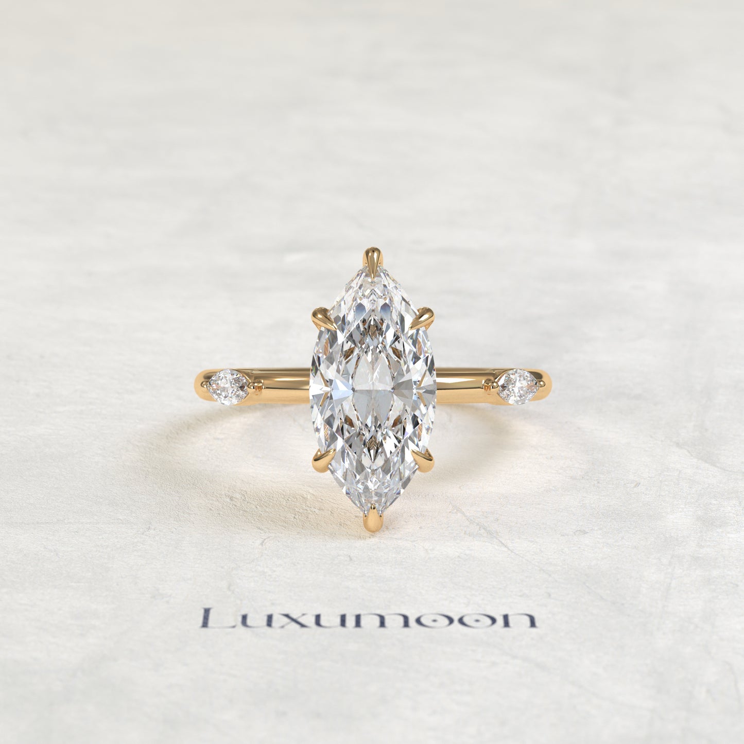 Bague Renissea – 2 carats, sertie d'un halo caché et de diamants marquise pavés
