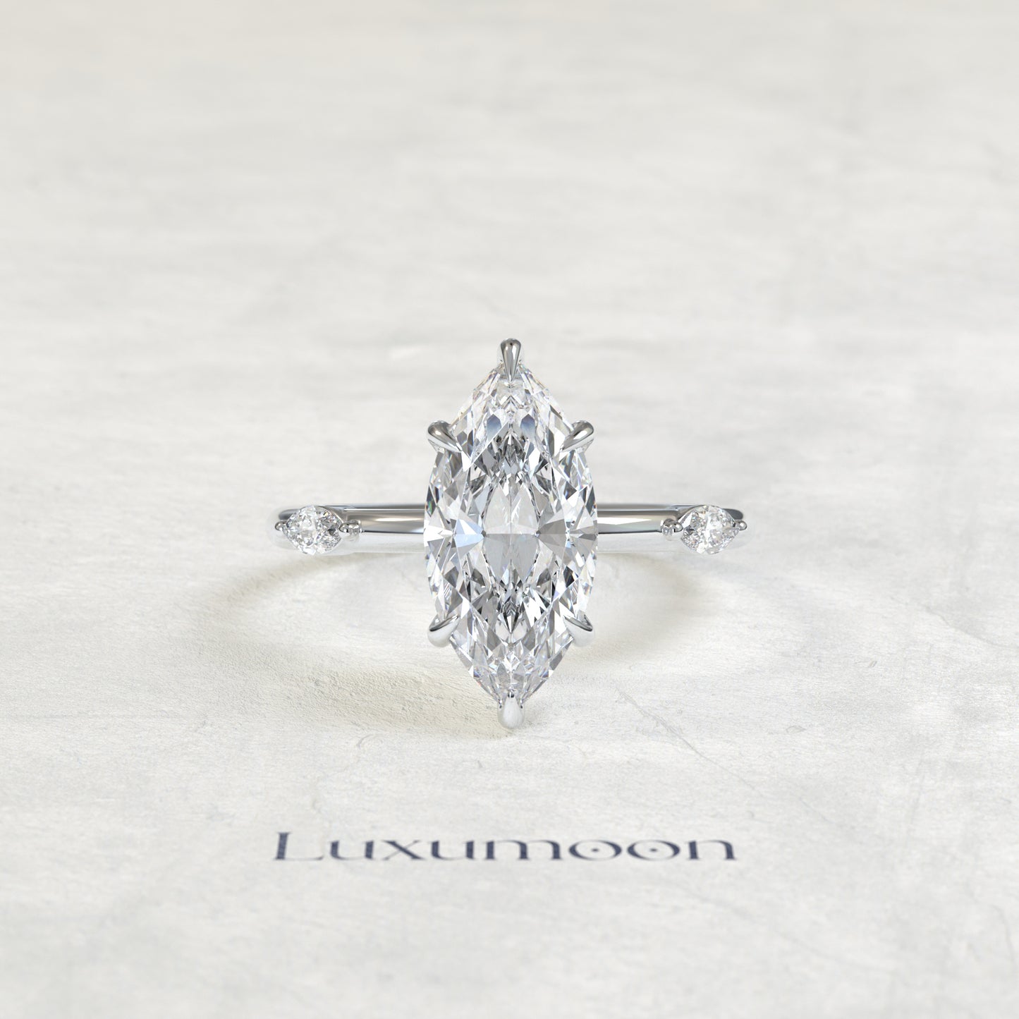 Bague Renissea – 2 carats, sertie d'un halo caché et de diamants marquise pavés