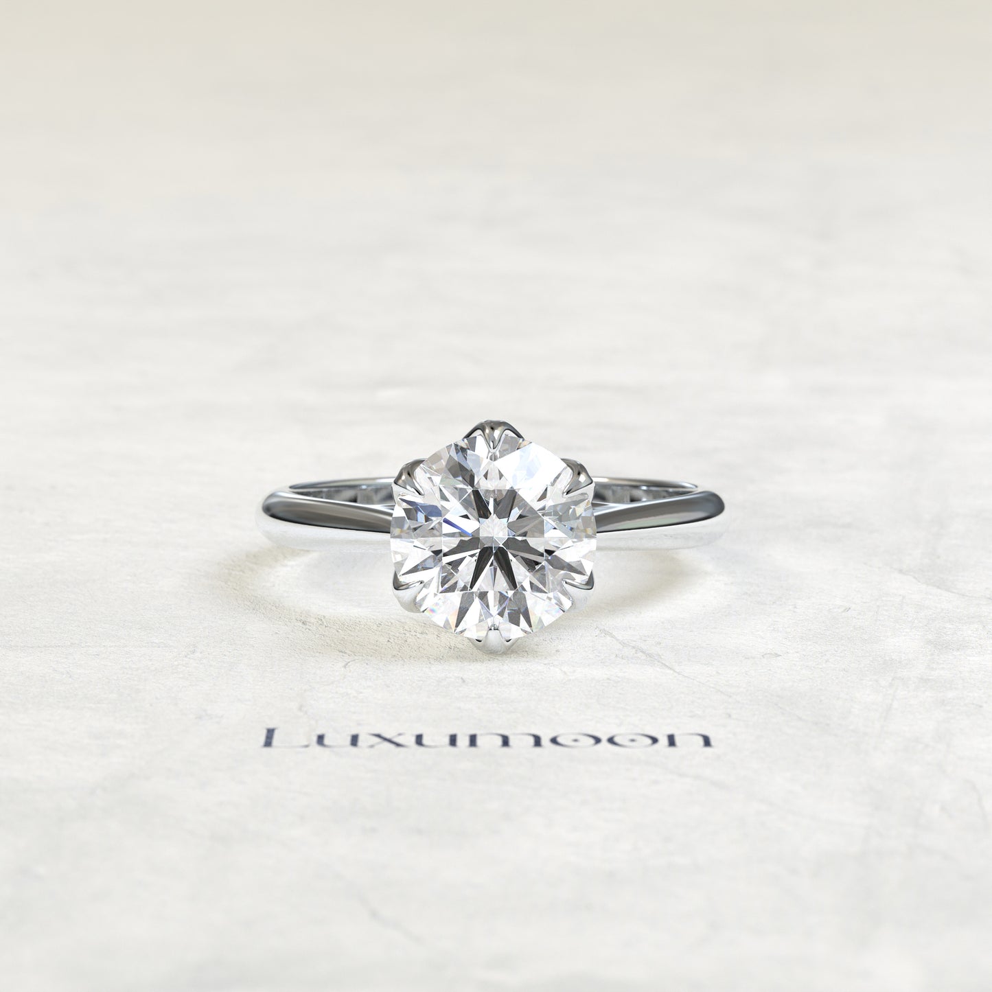 El anillo de compromiso solitario de diamante redondo Nyrelisse – 3 CT con engaste de pétalo