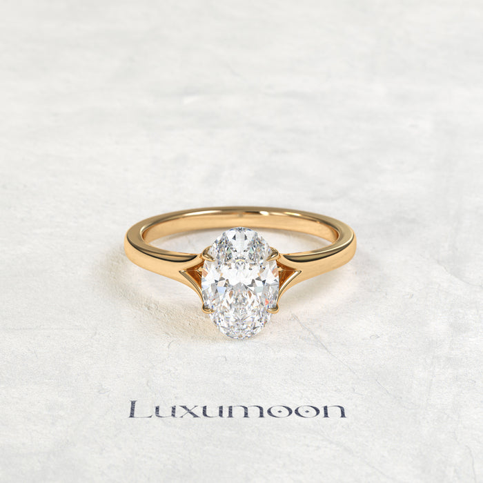 The Bellavé – 3 CT Oval Diamond Split Shank Solitaire Engagement Ring