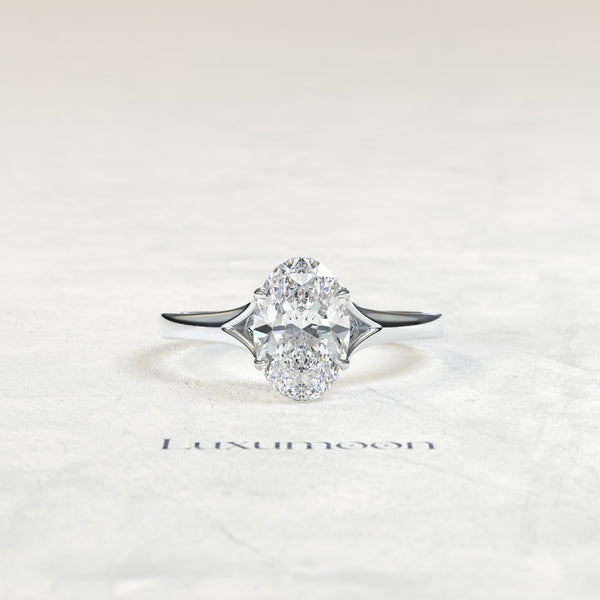 The Bellavé – 3 CT Oval Diamond Split Shank Solitaire Engagement Ring