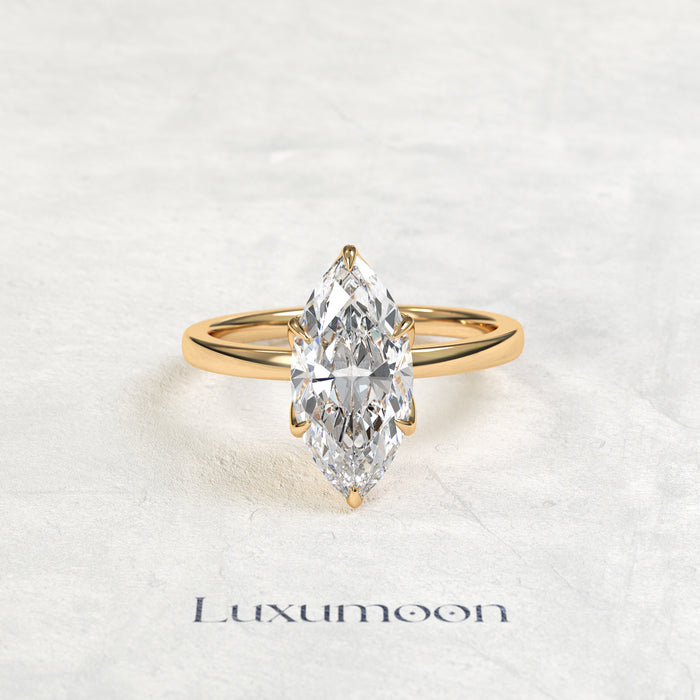 Bague de fiançailles solitaire Yvelenth – Diamant marquise de 2 carats serti griffes pétales