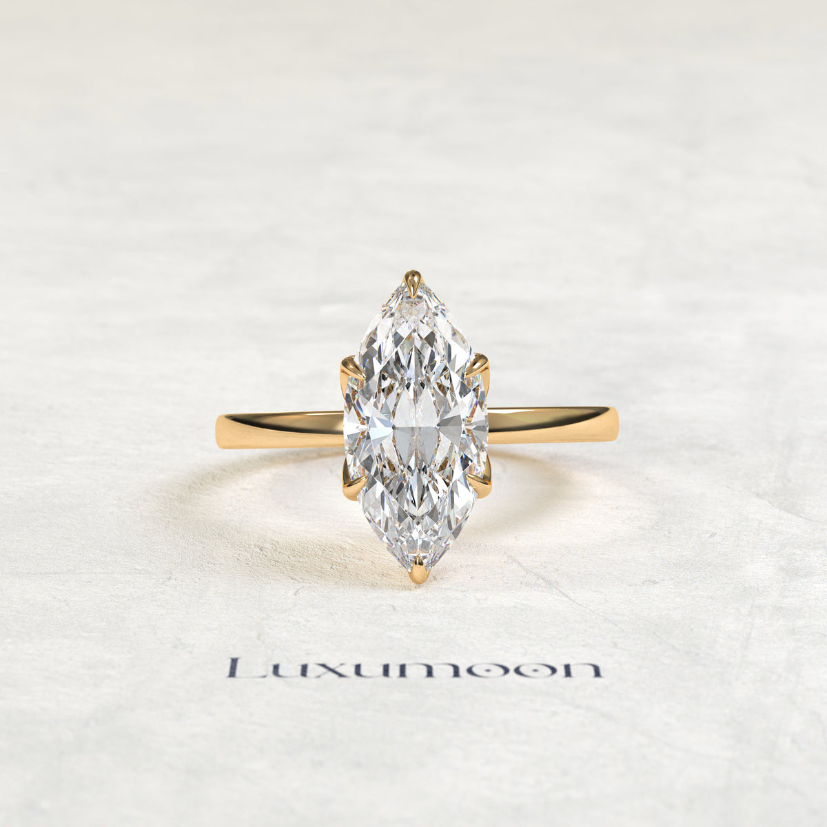 Bague de fiançailles solitaire Yvelenth – Diamant marquise de 2 carats serti griffes pétales