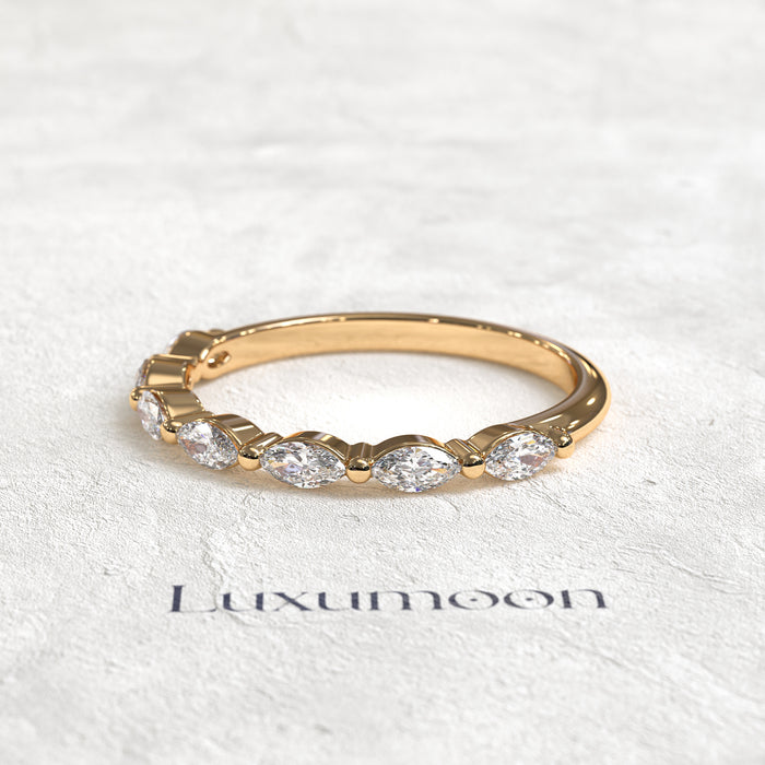 The Vespera – East Weast Connected Marquise Diamond Band
