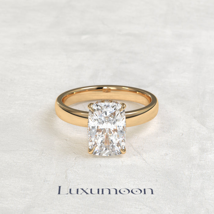 Bague solitaire Delorenth – 3 carats, coussin allongé, halo caché, anneau épais