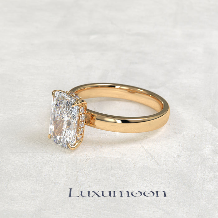 Bague solitaire Delorenth – 3 carats, coussin allongé, halo caché, anneau épais