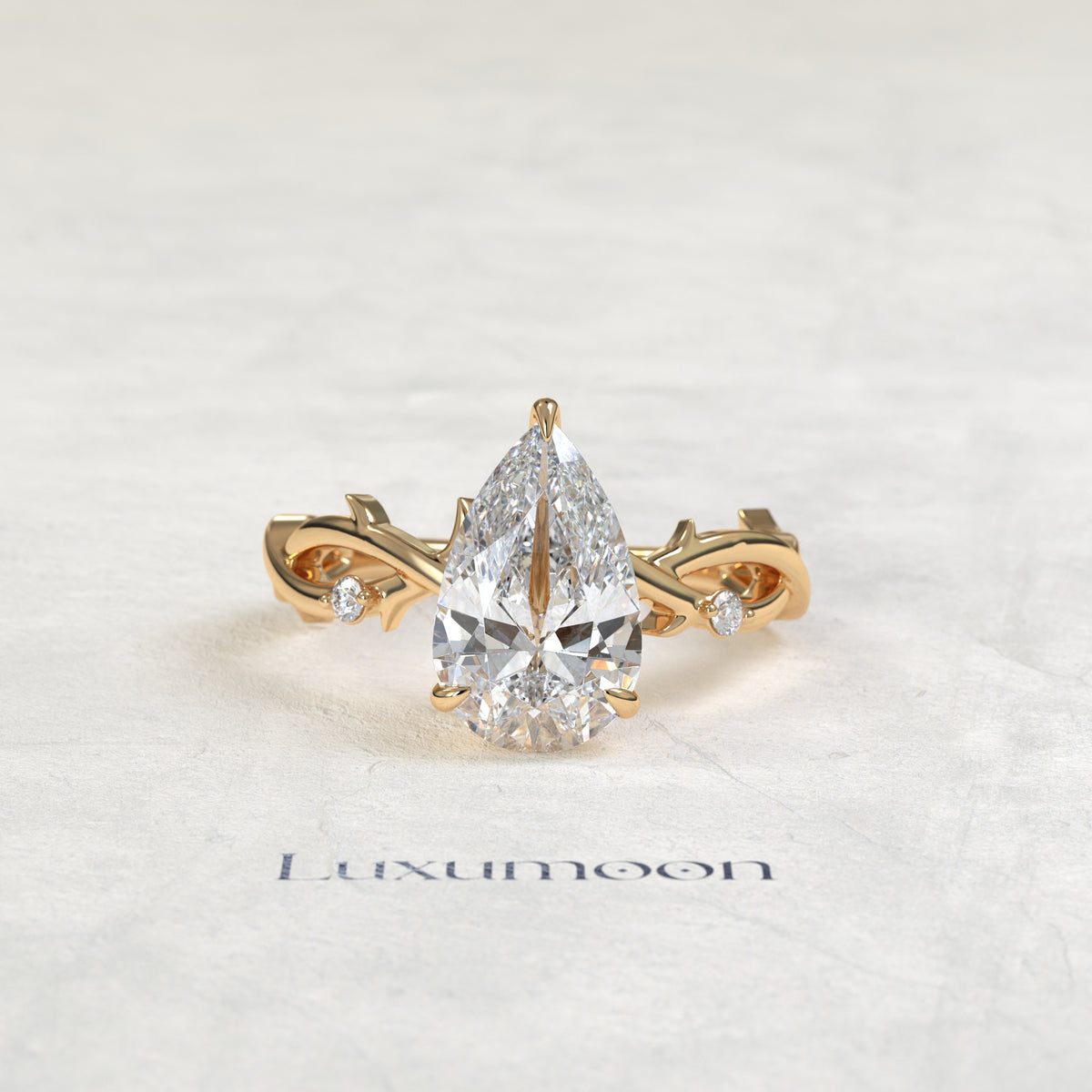 Bague de fiançailles Rexa – Diamant poire de 2,5 carats, motif feuille de vigne