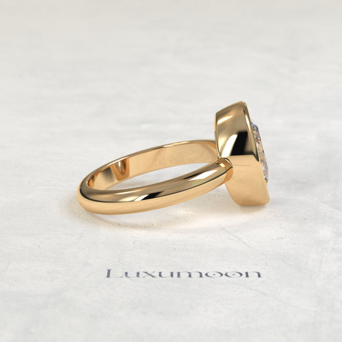 The Orel – Bulky Bezel Oval Diamond Engagement Ring