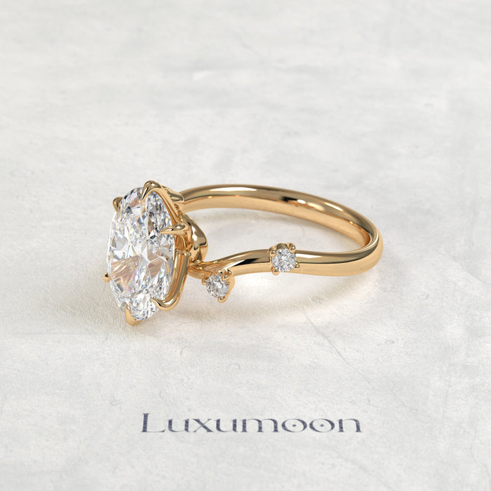 The Eira – Graden Of Oval Multi Diamond Engagement Ring