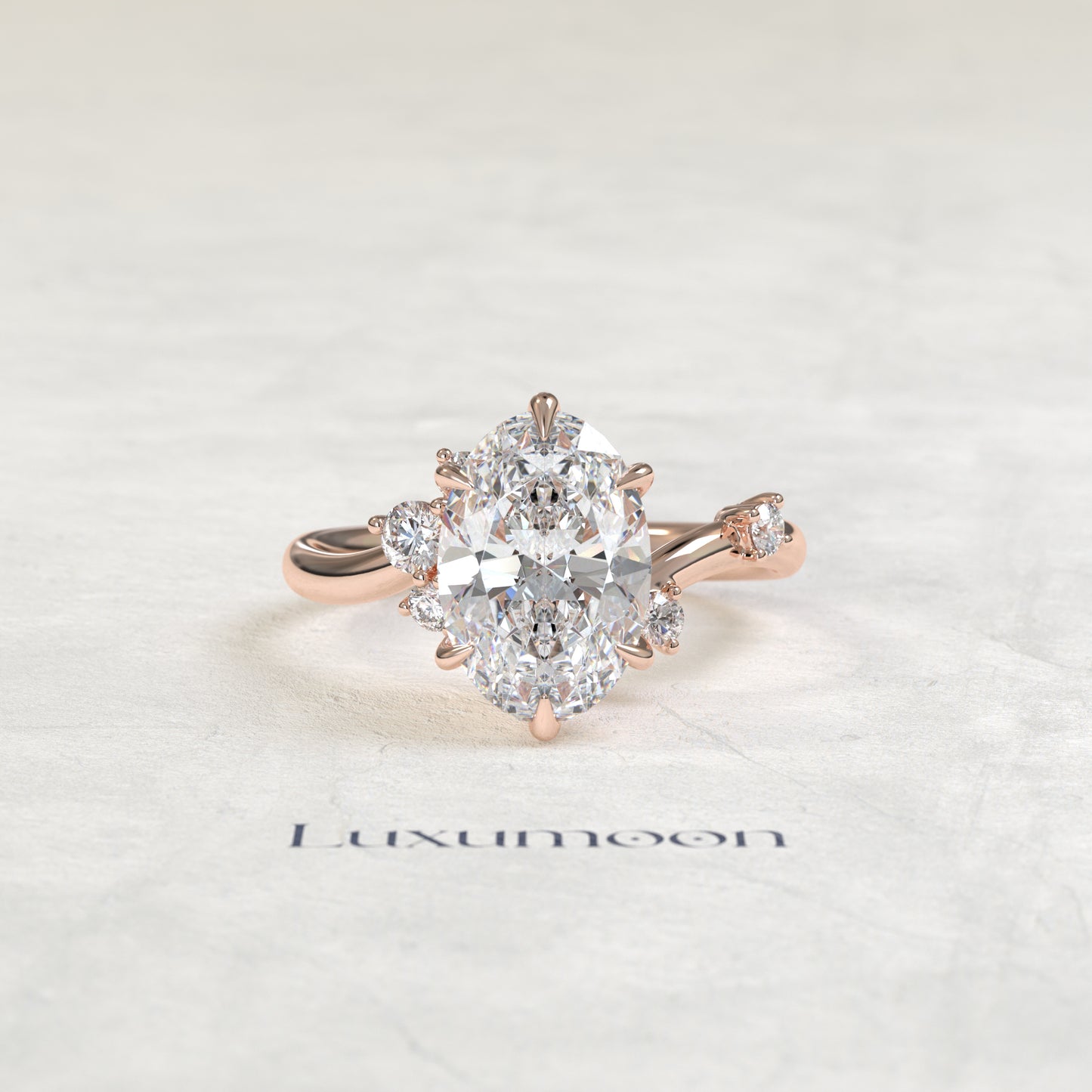Bague de fiançailles Eira – Jardin de diamants ovales multiples