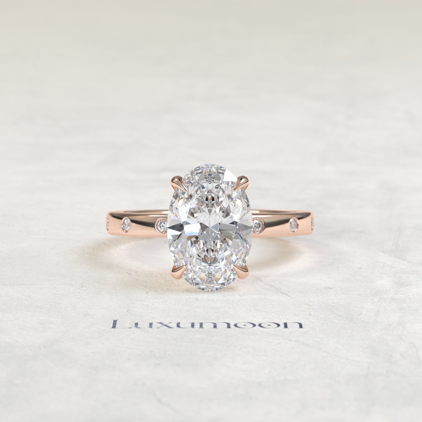 Bague de fiançailles Cora – Alliance pavée de diamants ovales de 2 carats avec serti clos