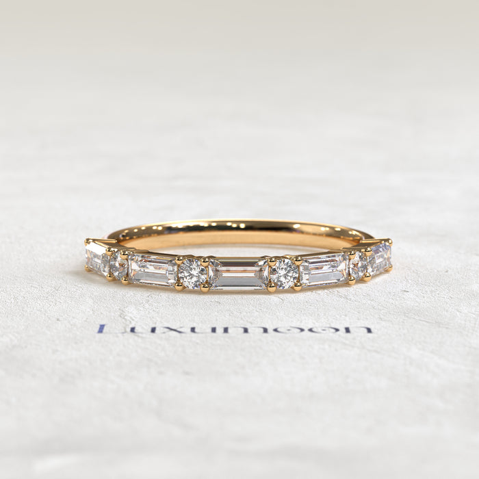 The Elura – East West Baguette & Round Diamond Band