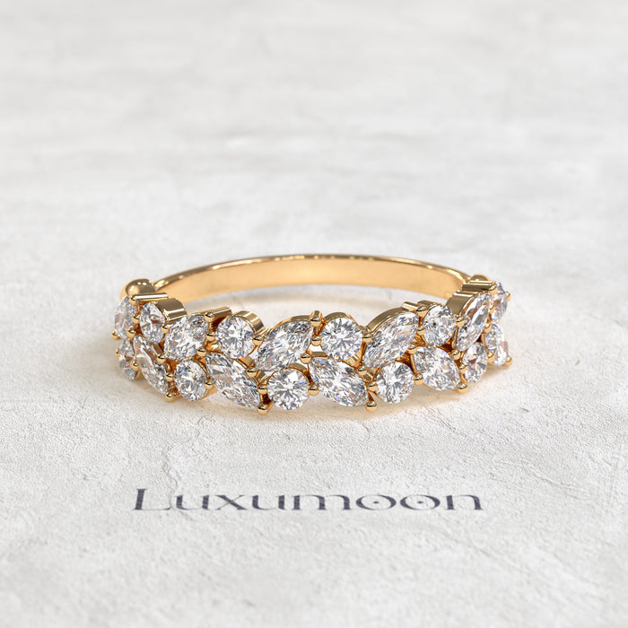 The Rosavyn – Top Bottom Marquise & Round Diamond Band