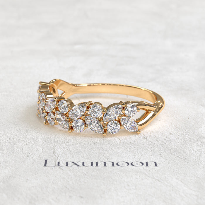 The Rosavyn – Top Bottom Marquise & Round Diamond Band