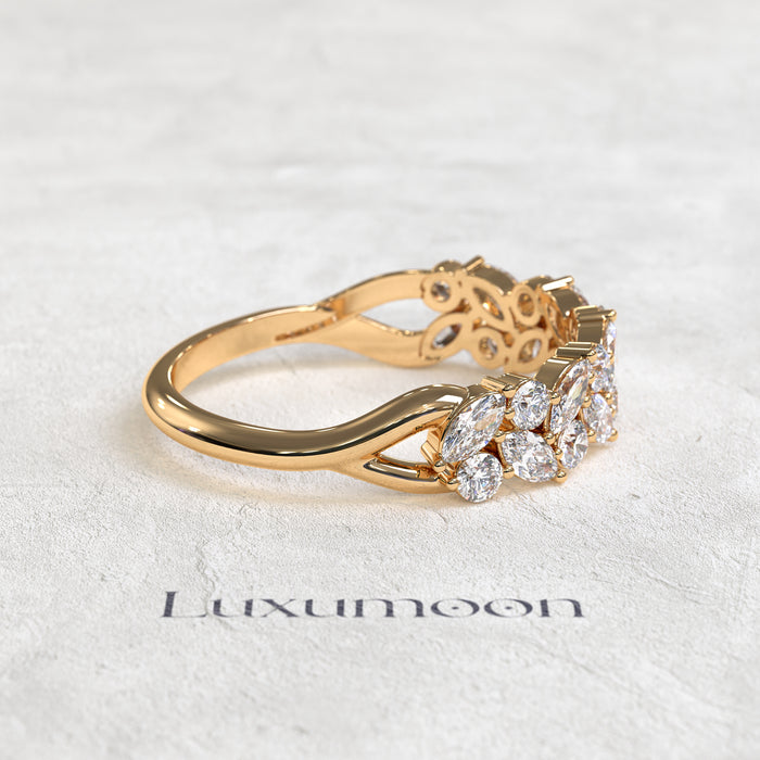The Rosavyn – Top Bottom Marquise & Round Diamond Band