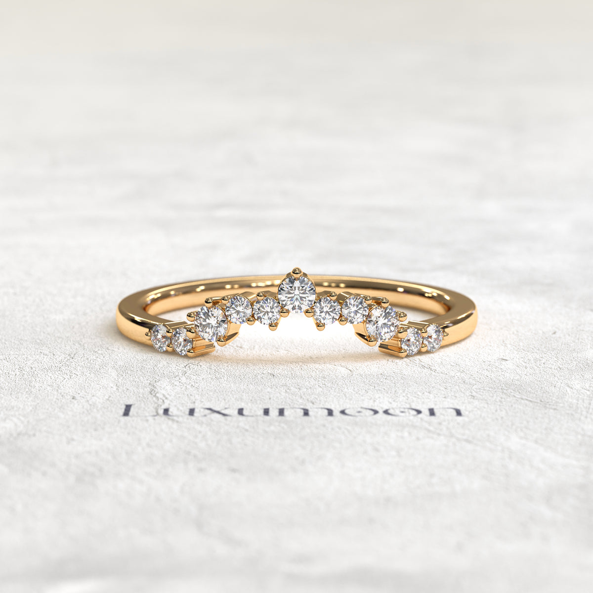 The Cylisse – Crown Contour Round Diamond Band