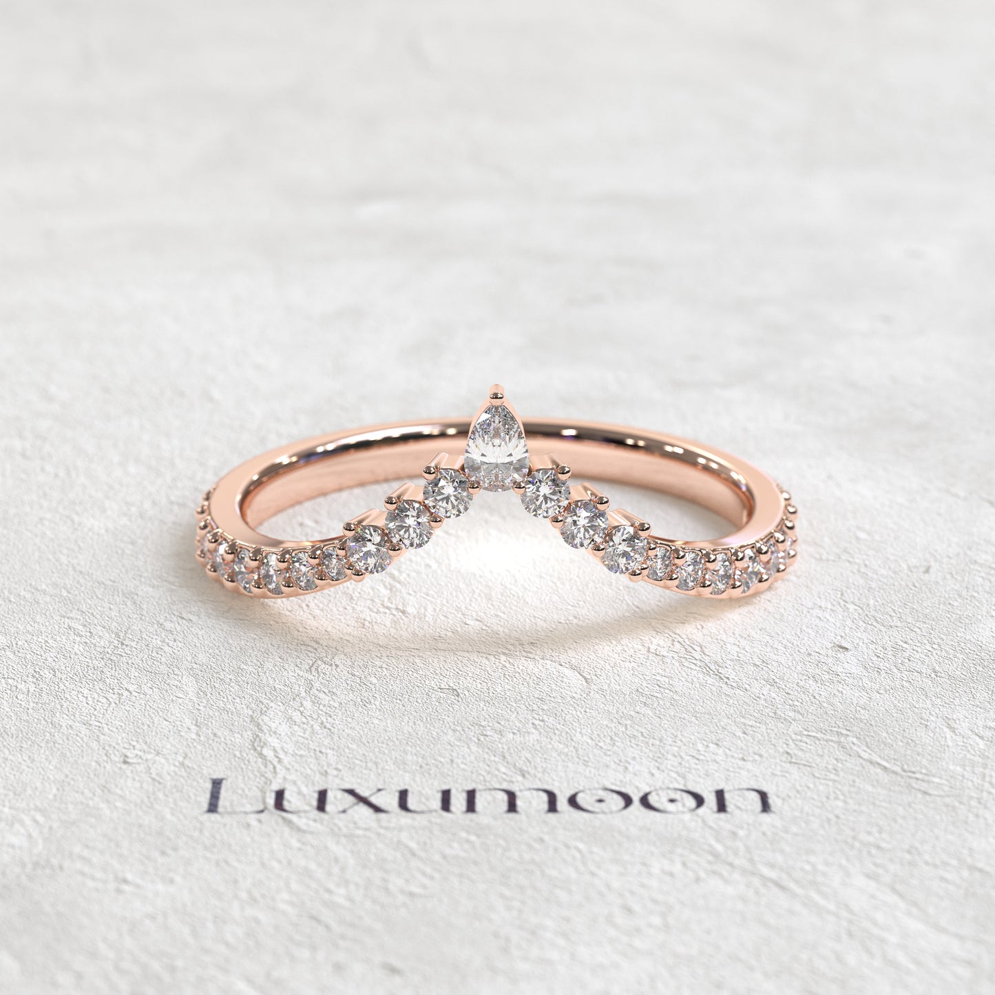 Bague Althéa – Couronne de diamants en forme de poire
