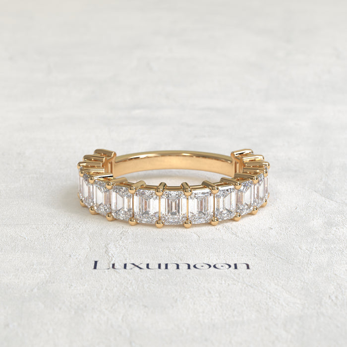 The Tova – Emerald Cut Lab Grown Diamond Eternity Wedding Band