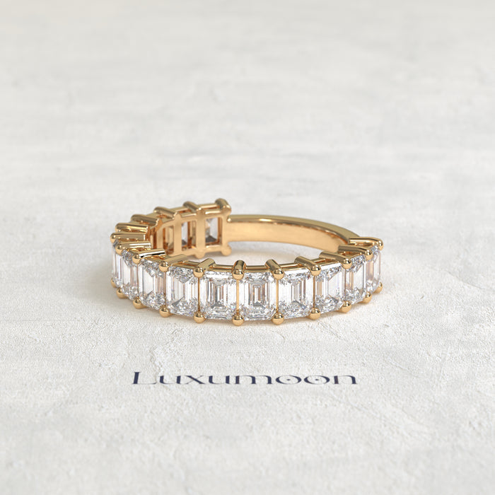 The Tova – Emerald Cut Lab Grown Diamond Eternity Wedding Band