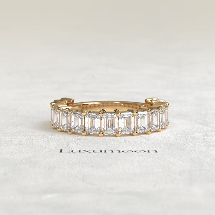 The Tova – Emerald Cut Lab Grown Diamond Eternity Wedding Band