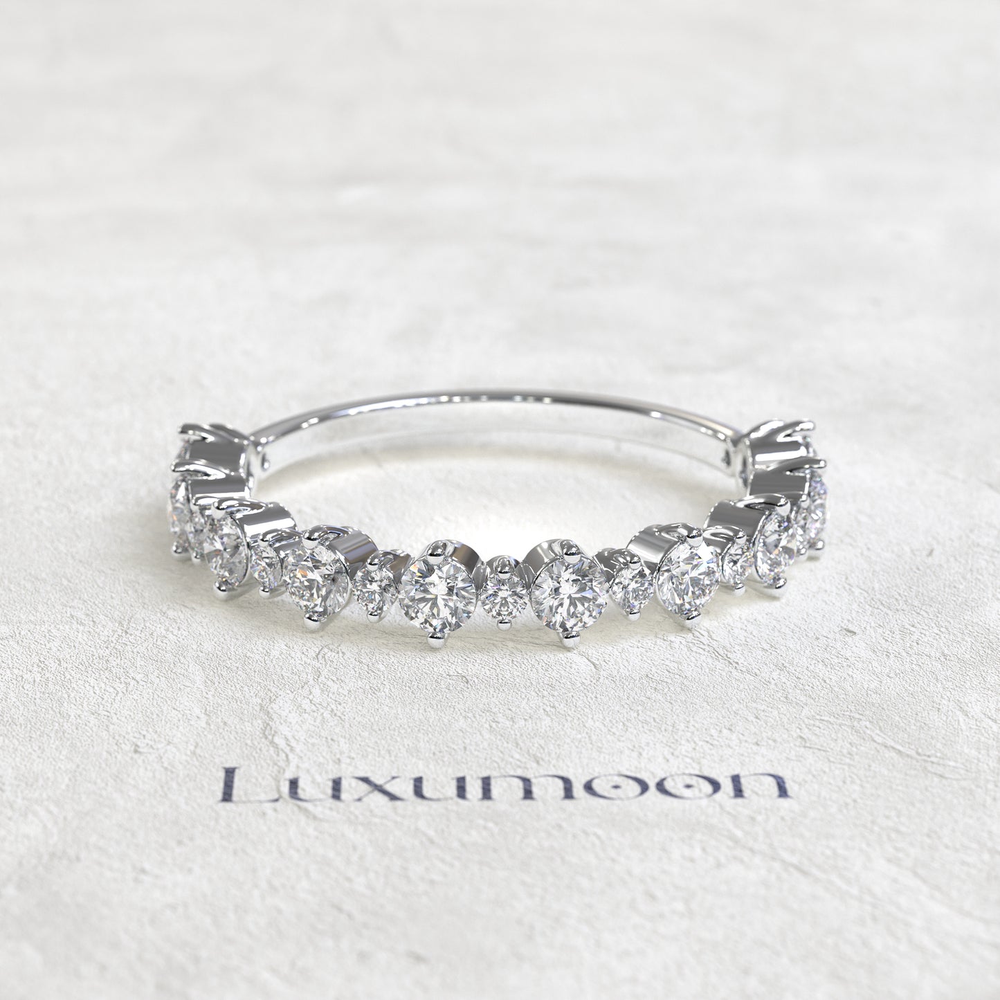 The Lunessia – Alternate Symmetry Round Diamond Band