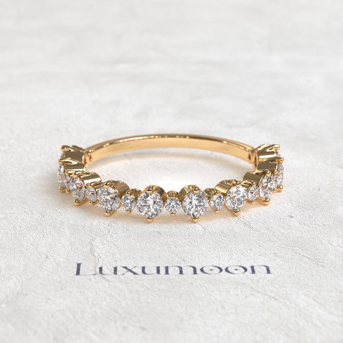 The Lunessia – Alternate Symmetry Round Diamond Band