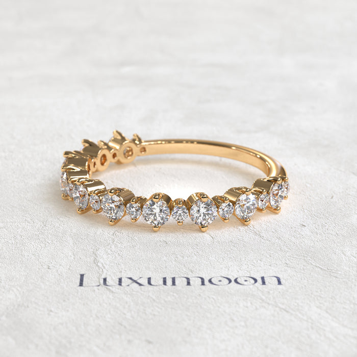 The Lunessia – Alternate Symmetry Round Diamond Band