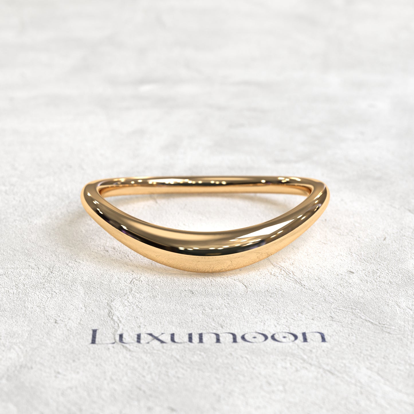 The Calvéra – Plain Tapered Curve Solid Gold Band