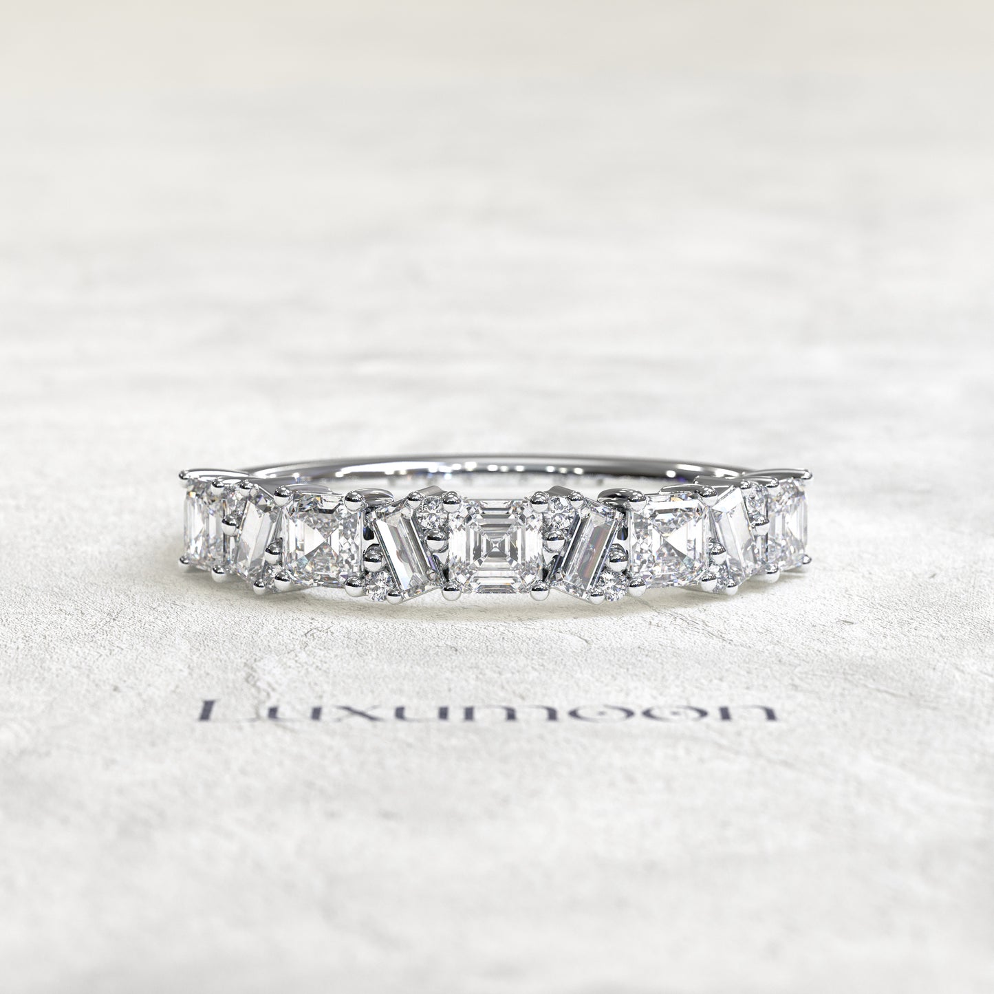 The Jirelyn – Princess & Baguette Zigzag Diamond Wedding Band
