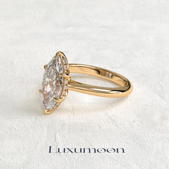 Bague Cirethia – Diamant Marquise avec halo floral caché